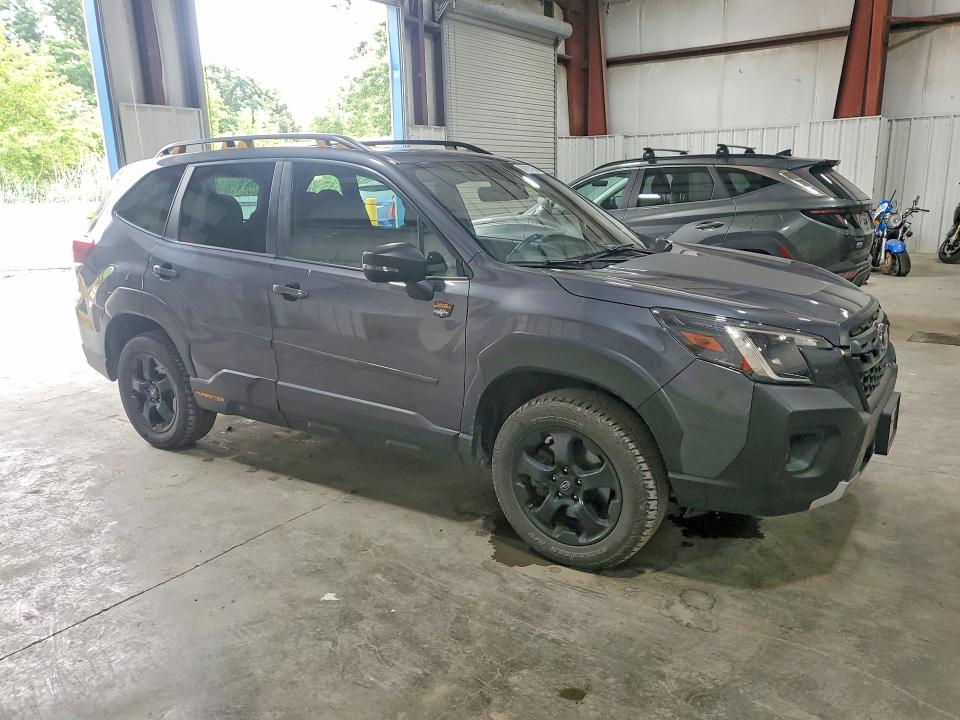 60920156 :رقم المزاد ، JF2SKAMC2NH476886 vin ، 2022 Subaru Forester مزاد بيع