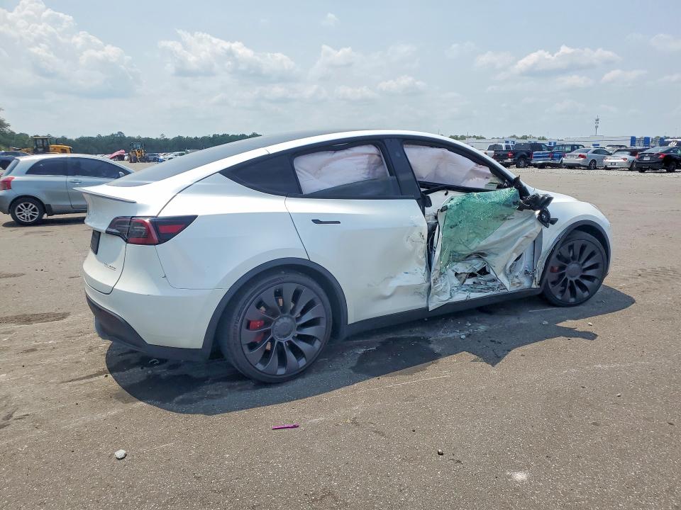 Продажа на аукционе авто 2023 Tesla Model Y, vin: 7SAYGDEF1PF833050, номер лота: 62716676