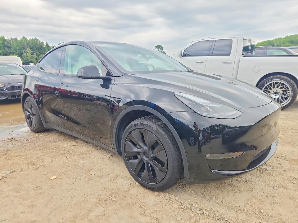 Продаж на аукціоні авто 2025 Tesla Model Y, vin: 7SAYGDEE7SF300927, номер лоту: 60149196
