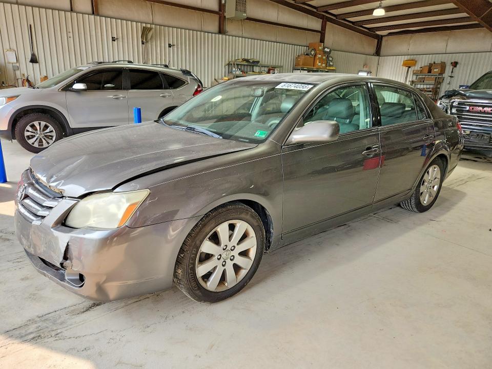 2006 Toyota Avalon მანქანა იყიდება აუქციონზე, vin: 4T1BK36B86U110336, აუქციონის ნომერი: 61674056