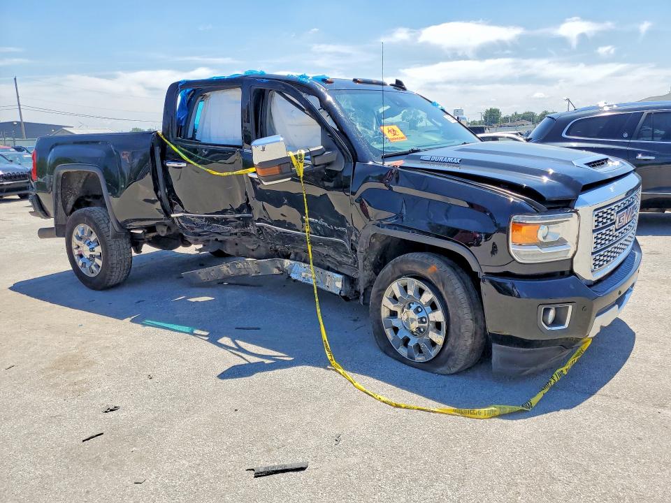 59912636 :رقم المزاد ، 1GT42YEY5JF243150 vin ، 2018 Gmc Sierra مزاد بيع