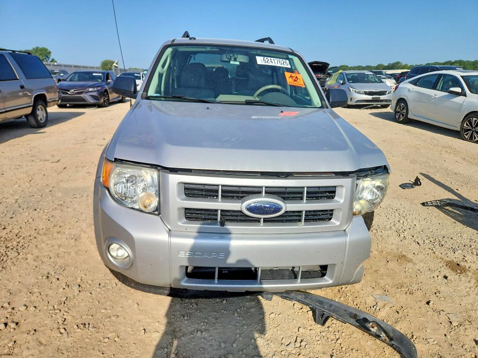 62417626 :رقم المزاد ، 1FMCU49319KA49369 vin ، 2009 Ford Escape مزاد بيع