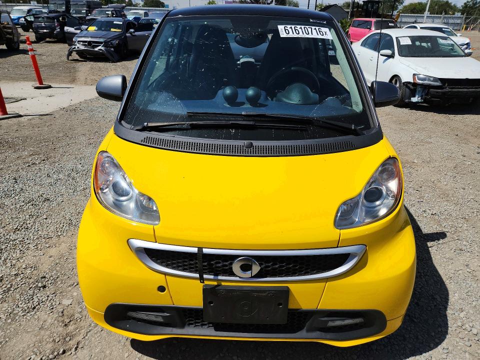 Продаж на аукціоні авто 2015 Smart Fortwo, vin: WMEEJ9AA3FK828900, номер лоту: 61610716