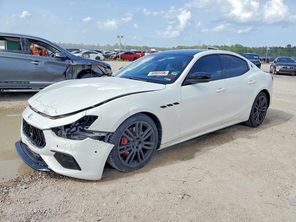 Продажа на аукционе авто 2021 Maserati Ghibli, vin: ZAM57YSA4M1364665, номер лота: 60865496