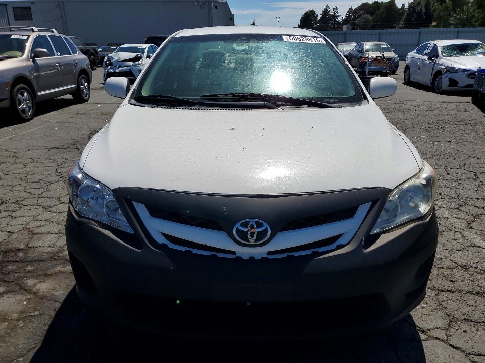 60529616 :رقم المزاد ، JTDBU4EE4B9169073 vin ، 2011 Toyota Corolla مزاد بيع
