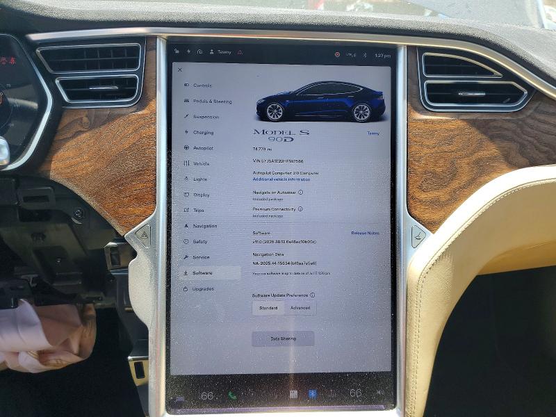 Продажа на аукционе авто 2017 Tesla Model S, vin: 5YJSA1E22HF187566, номер лота: 61769146