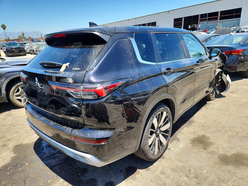 2025 Mitsubishi Outlander მანქანა იყიდება აუქციონზე, vin: JA4J4VA8XSZ060144, აუქციონის ნომერი: 60393036
