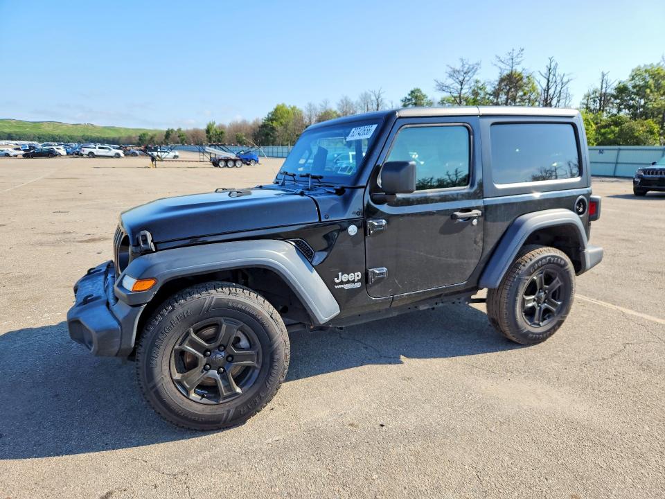 62742656 :رقم المزاد ، 1C4GJXAG2LW301984 vin ، 2020 Jeep Wrangler مزاد بيع