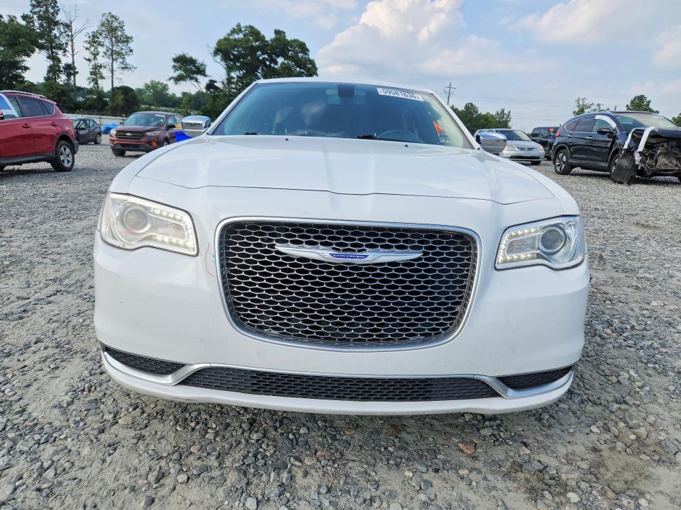 59581636 :رقم المزاد ، 2C3CCAAG4KH733189 vin ، 2019 Chrysler 300 مزاد بيع