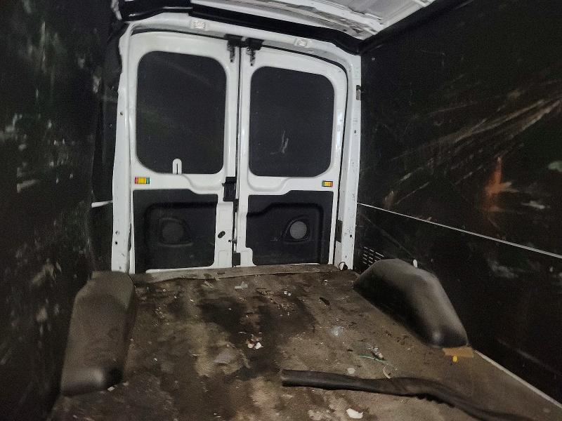 61020886 :رقم المزاد ، 1FTBR2C85NKA44874 vin ، 2022 Ford Transit مزاد بيع