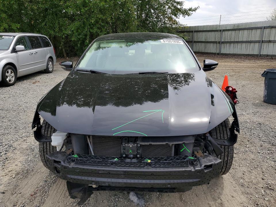 Продажа на аукционе авто 2016 Volkswagen Passat, vin: 1VWBT7A39GC017869, номер лота: 61551896