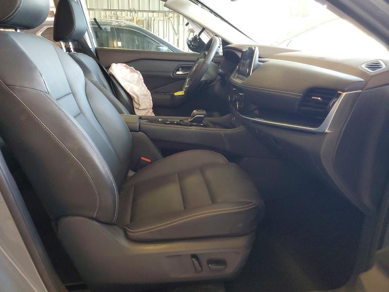 Продаж на аукціоні авто 2022 Nissan Rogue, vin: 5N1BT3CA3NC711988, номер лоту: 62662456