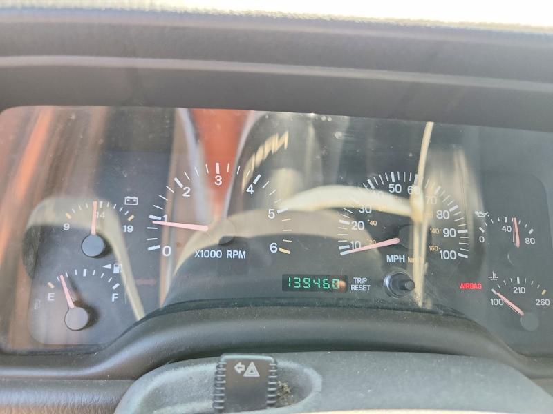 Продажа на аукционе авто 2000 Jeep Cherokee, vin: 1J4FF48S3YL142837, номер лота: 62603416