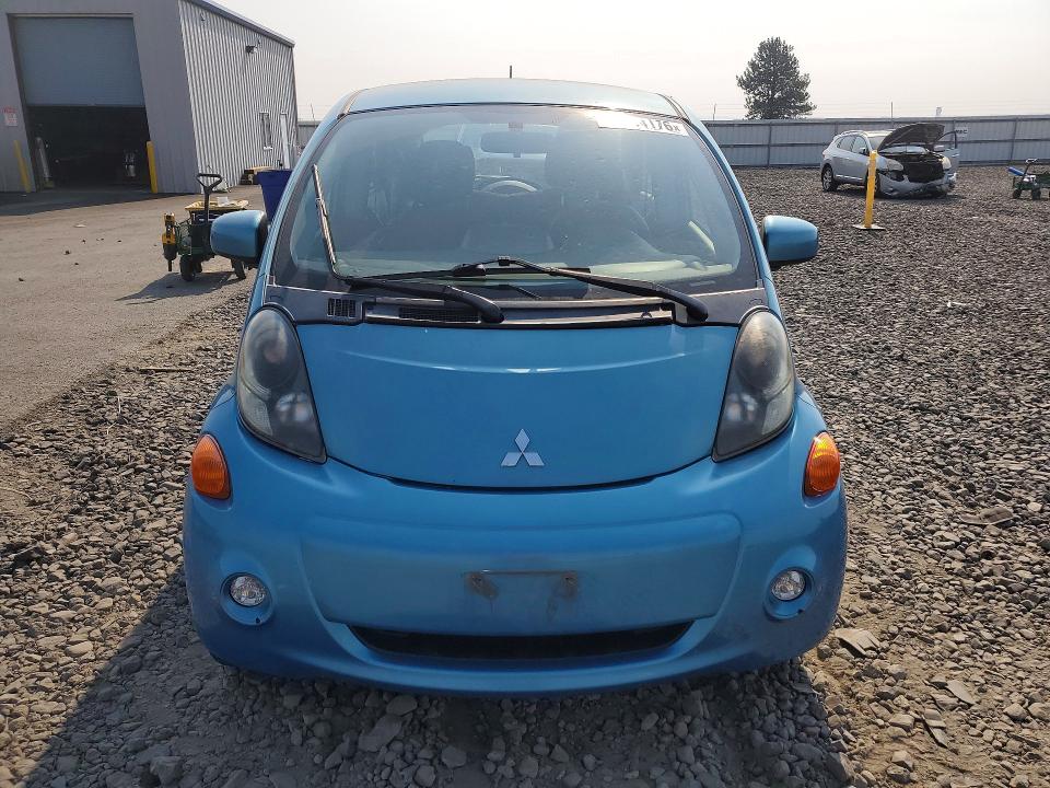 62434176 :رقم المزاد ، JA3215H48GU000260 vin ، 2016 Mitsubishi I Miev مزاد بيع