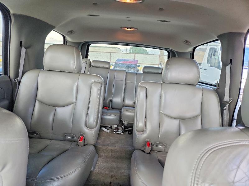 61002076 :رقم المزاد ، 1GNEK13Z04R299224 vin ، 2004 Chevrolet Tahoe مزاد بيع