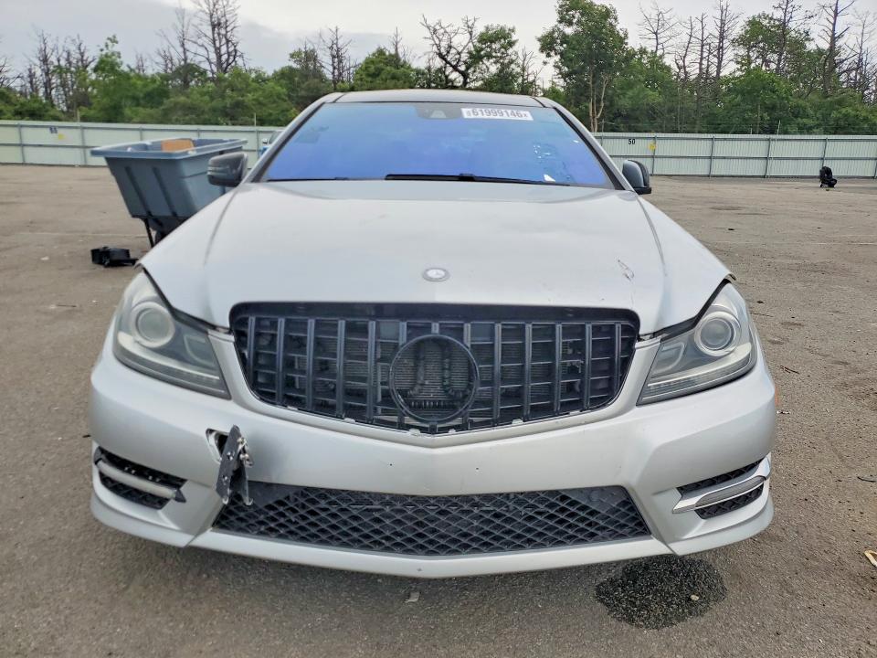 Продажа на аукционе авто 2014 Mercedes-benz C, vin: WDDGJ8JB8EG264694, номер лота: 61999146