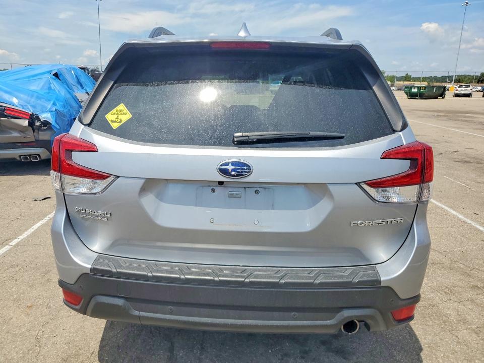 Продажа на аукционе авто 2021 Subaru Forester, vin: JF2SKAUC6MH563110, номер лота: 60240436