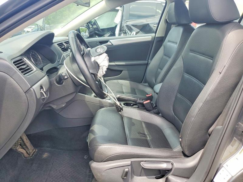 60766516 :رقم المزاد ، 3VWDP7AJ1DM392807 vin ، 2013 Volkswagen Jetta مزاد بيع