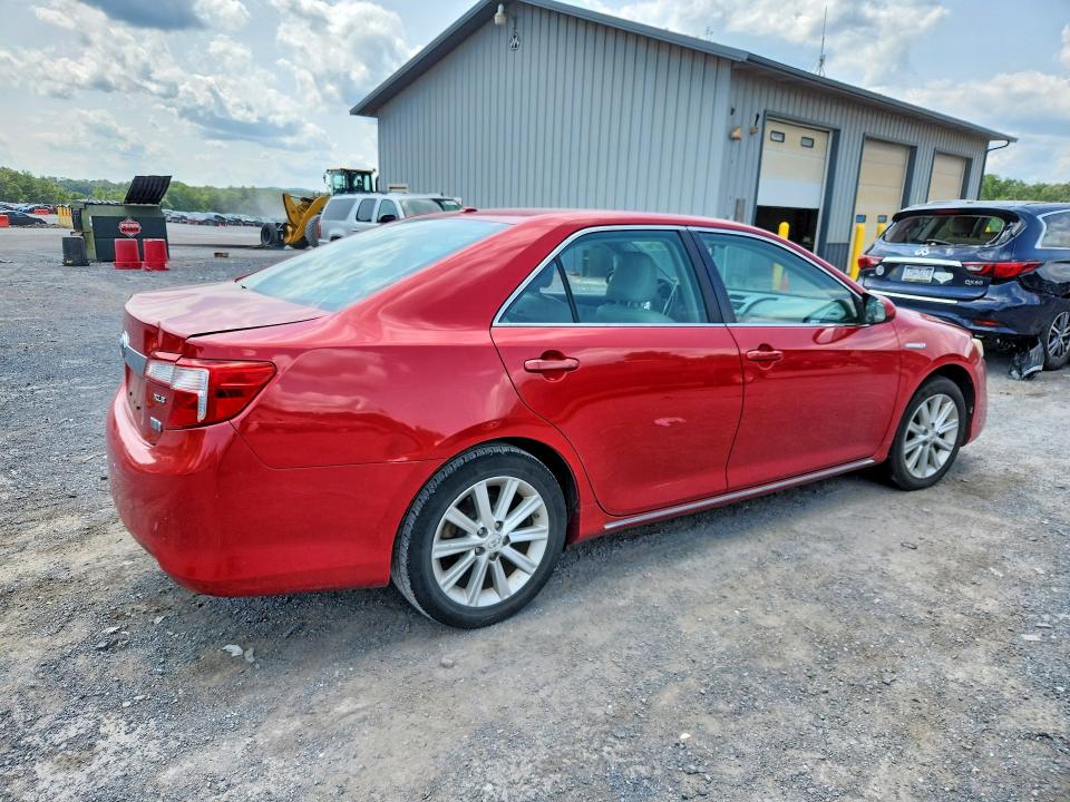 2012 Toyota Camry Hybrid მანქანა იყიდება აუქციონზე, vin: 4T1BD1FK6CU045447, აუქციონის ნომერი: 61841876