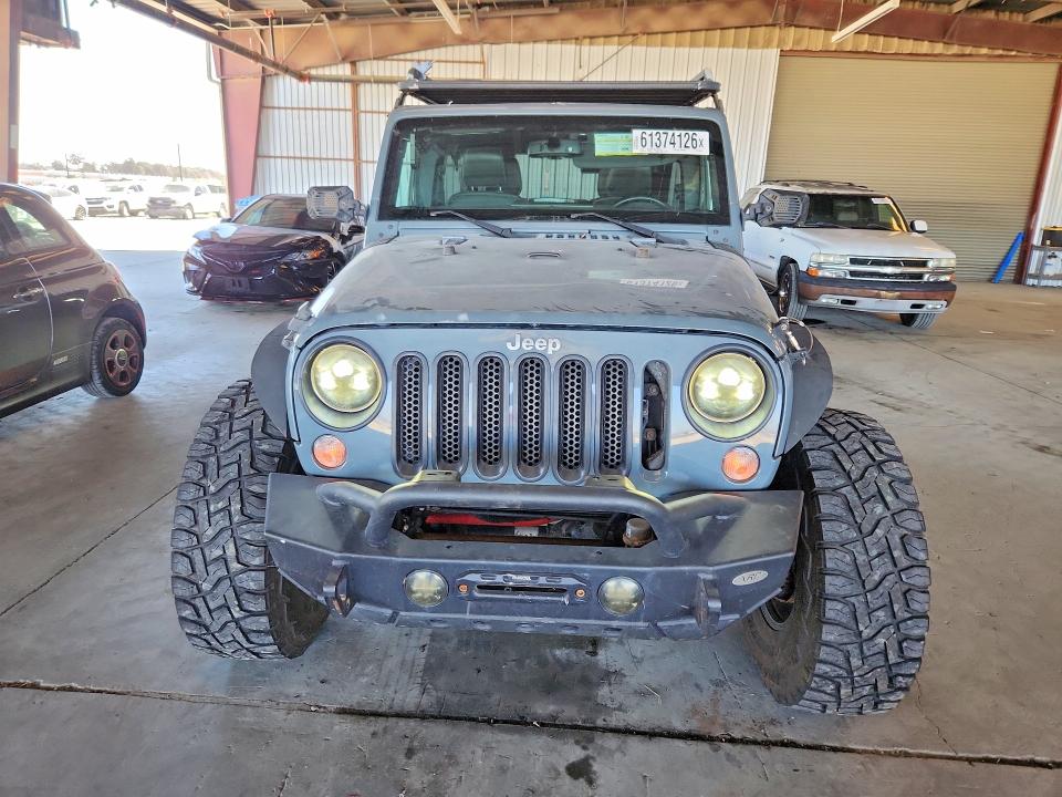 2015 Jeep Wrangler Unlimited მანქანა იყიდება აუქციონზე, vin: 1C4HJWEG8FL695845, აუქციონის ნომერი: 61374126
