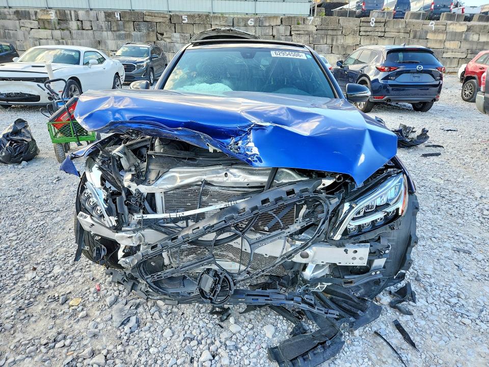 62954506 :رقم المزاد ، W1KWF8EB4MR652015 vin ، 2021 Mercedes-benz C مزاد بيع
