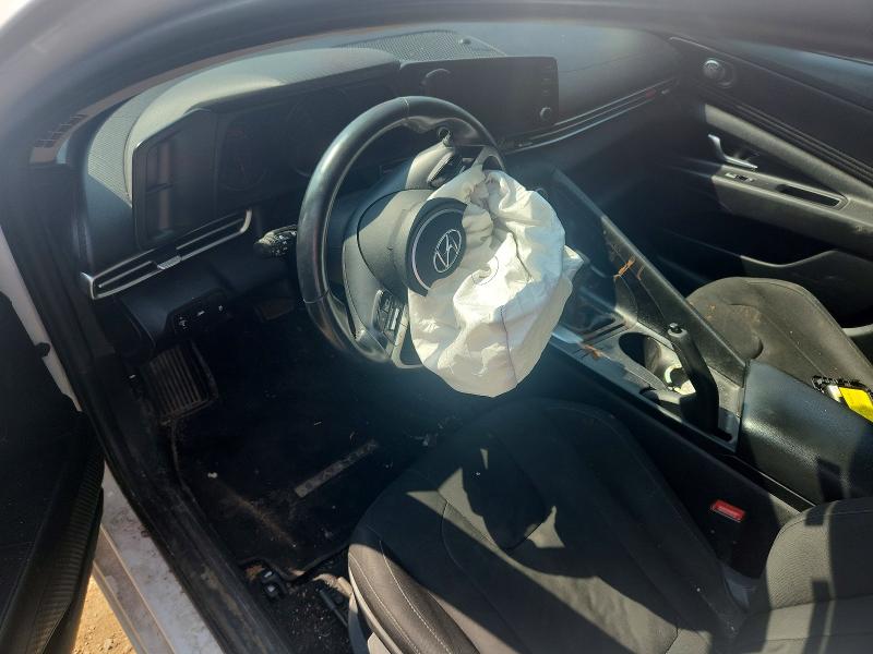 62472136 :رقم المزاد ، KMHLM4AG3MU145242 vin ، 2021 Hyundai Elantra مزاد بيع