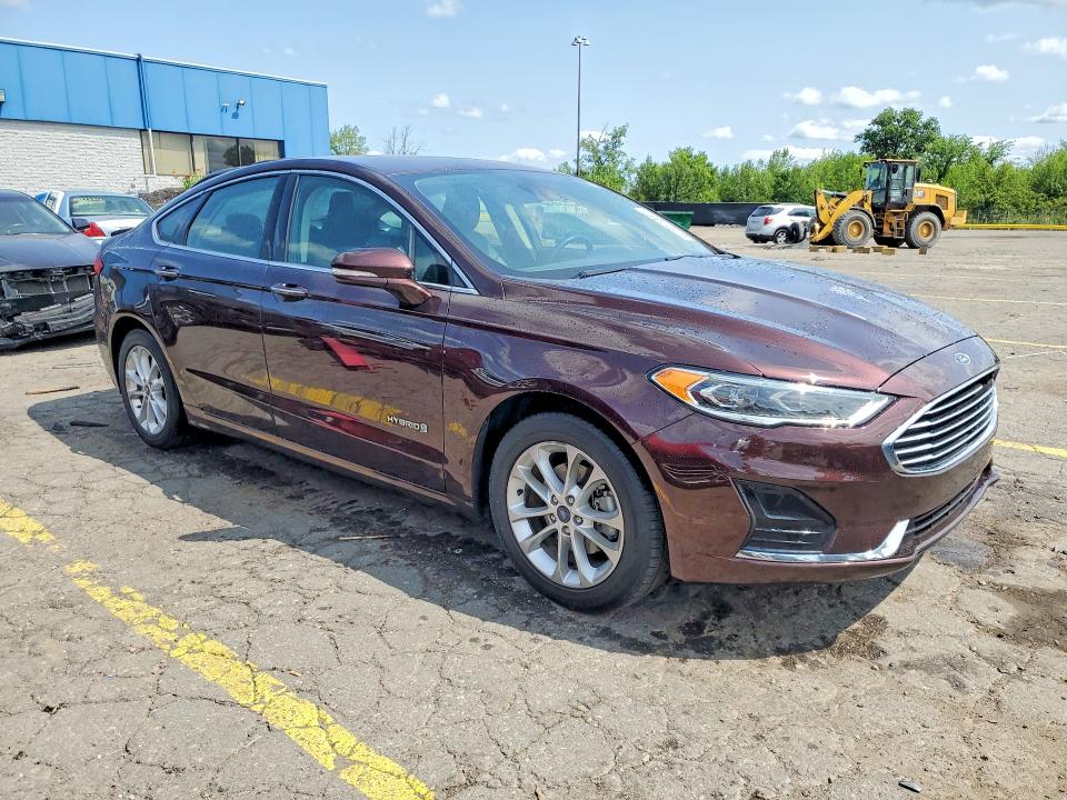 Продаж на аукціоні авто 2019 Ford Fusion, vin: 3FA6P0MU7KR197406, номер лоту: 61911366