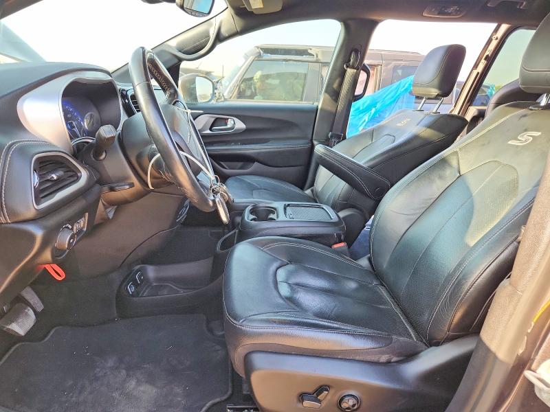 61337666 :رقم المزاد ، 2C4RC1BG2MR572200 vin ، 2021 Chrysler Pacifica مزاد بيع
