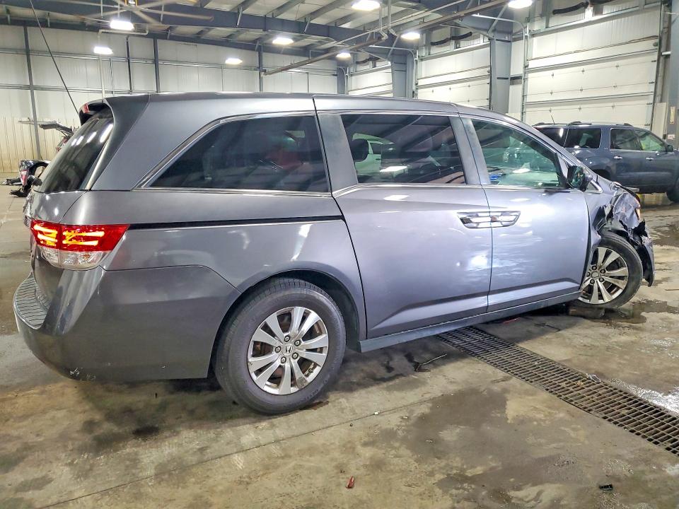 60620876 :رقم المزاد ، 5FNRL5H67EB084170 vin ، 2014 Honda Odyssey مزاد بيع