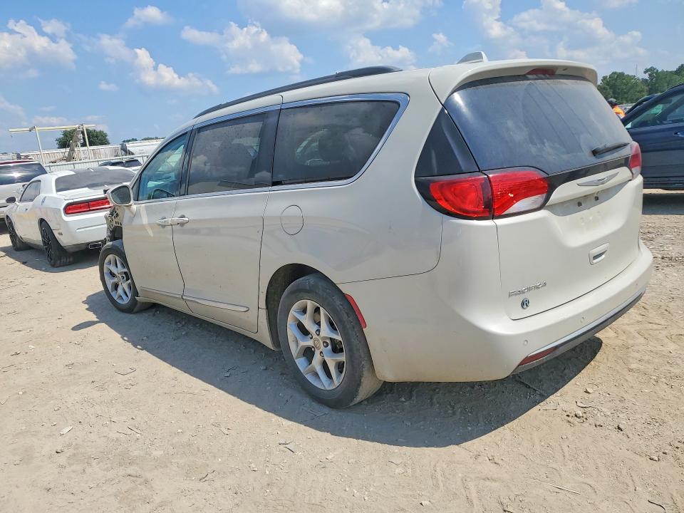 61041426 :رقم المزاد ، 2C4RC1BG9HR656794 vin ، 2017 Chrysler Pacifica مزاد بيع