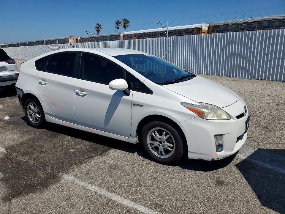 61435116 :رقم المزاد ، JTDKN3DU7B0256471 vin ، 2011 Toyota Prius مزاد بيع