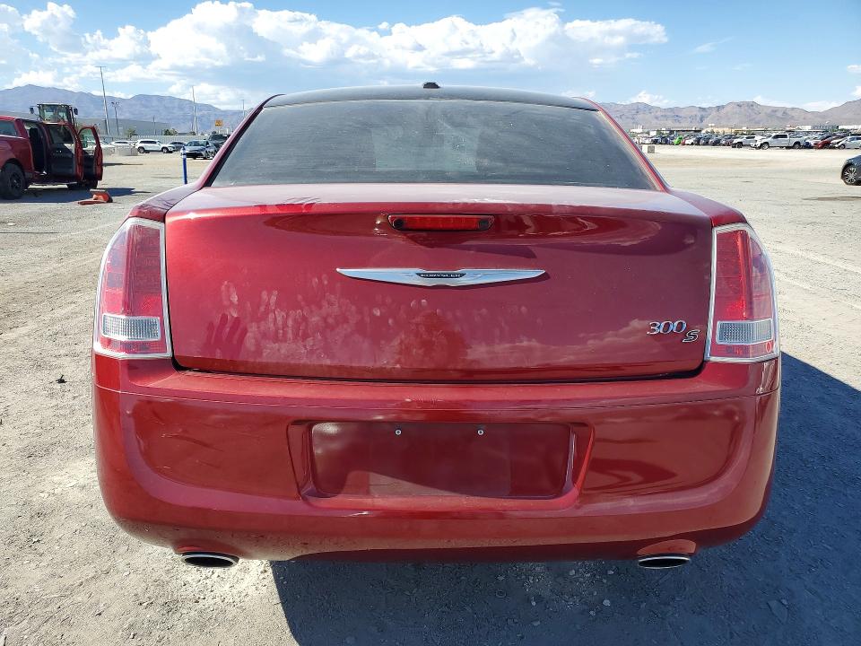 Продажа на аукционе авто 2014 Chrysler 300, vin: 2C3CCABG2EH121625, номер лота: 61180906