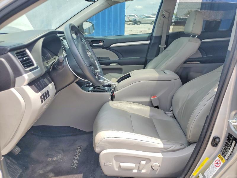 2016 Toyota Highlander მანქანა იყიდება აუქციონზე, vin: 5TDKKRFH8GS164074, აუქციონის ნომერი: 60142416