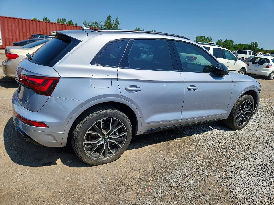 60766586 :رقم المزاد ، WA1EAAFY6N2118484 vin ، 2022 Audi Q5 مزاد بيع