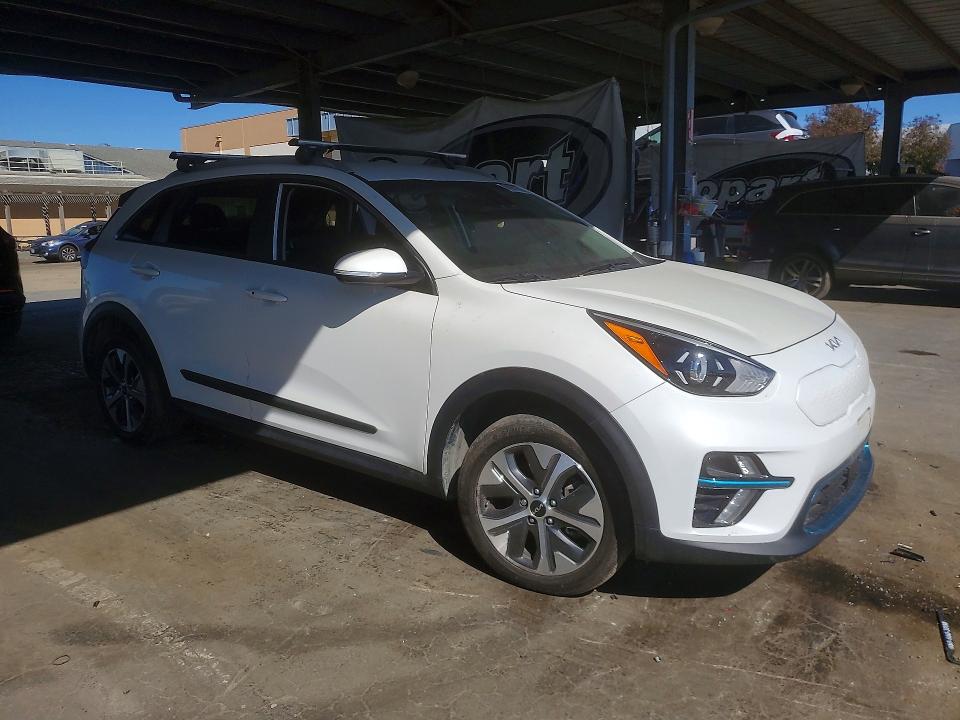 2022 Kia Niro Ev მანქანა იყიდება აუქციონზე, vin: KNDCC3LG9N5142050, აუქციონის ნომერი: 60081796
