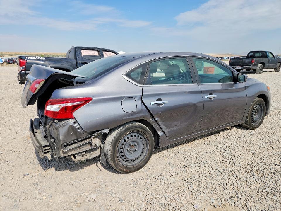60866166 :رقم المزاد ، 3N1AB7AP2KY377203 vin ، 2019 Nissan Sentra مزاد بيع