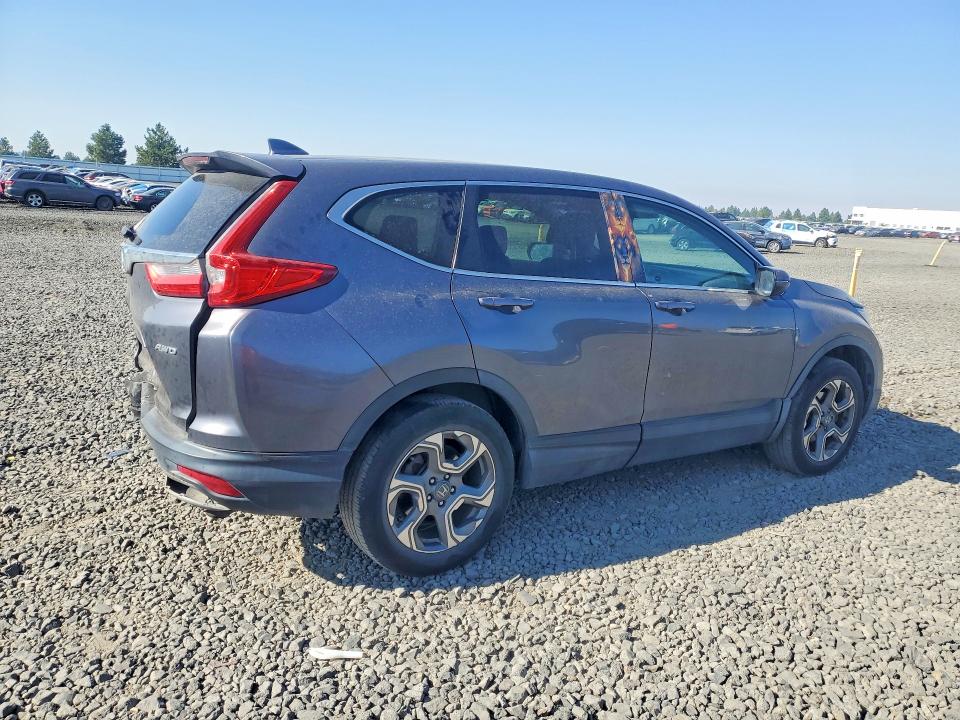 63415026 :رقم المزاد ، 2HKRW2H85HH607568 vin ، 2017 Honda Cr-v مزاد بيع