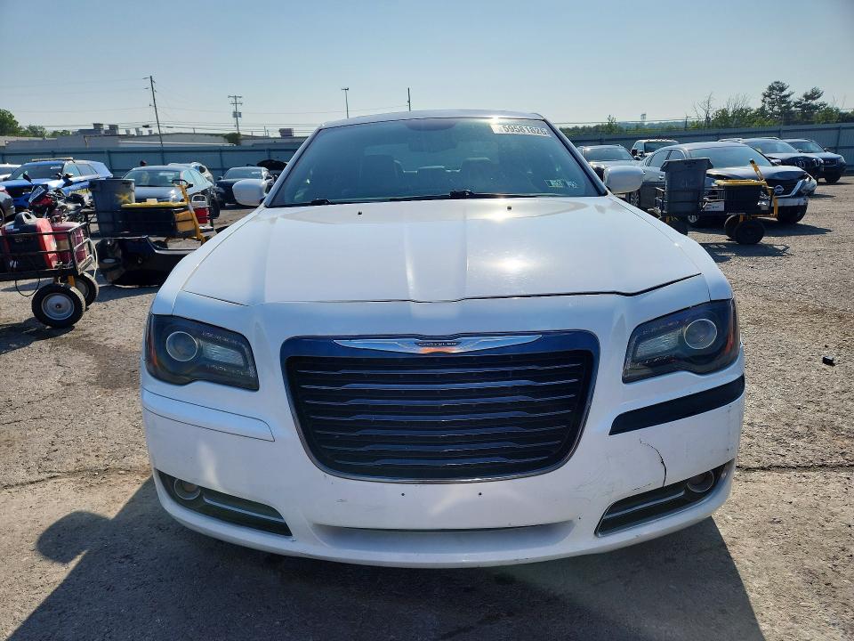 2014 Chrysler 300 მანქანა იყიდება აუქციონზე, vin: 2C3CCABG8EH301563, აუქციონის ნომერი: 59581826