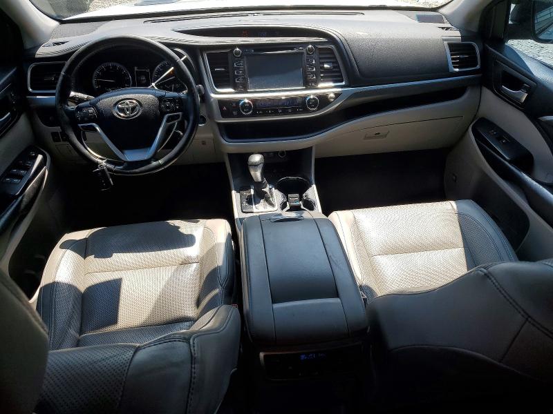 2017 Toyota Highlander მანქანა იყიდება აუქციონზე, vin: 5TDDZRFH4HS375634, აუქციონის ნომერი: 61525616
