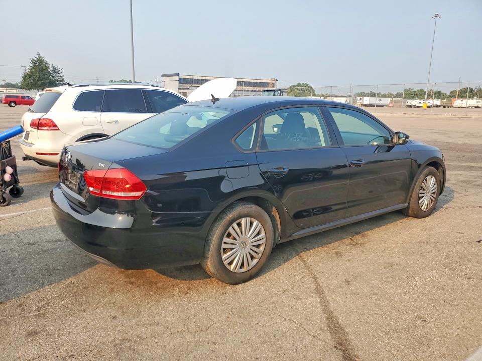 Aukcja sprzedaży 2015 Volkswagen Passat, vin: 1VWAS7A32FC071317, numer aukcji: 62692646