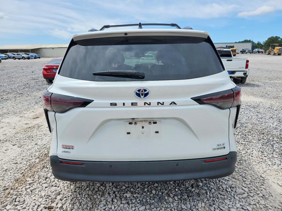 Auction sale of the 2024 Toyota Sienna, vin: 5TDJSKFC4RS135469, lot number: 61616316