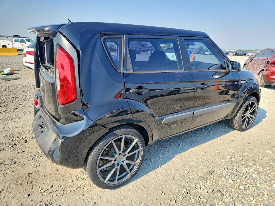 Продажа на аукционе авто 2013 Kia Soul, vin: KNDJT2A5XD7598936, номер лота: 59150646