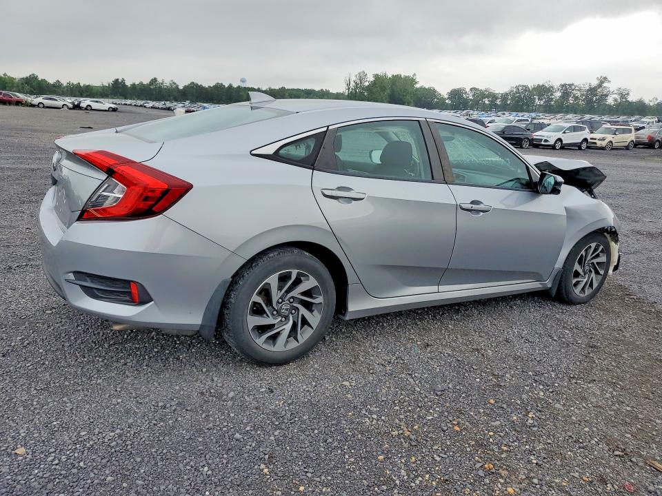 Продажа на аукционе авто 2018 Honda Civic, vin: 2HGFC2F78JH606582, номер лота: 60295126