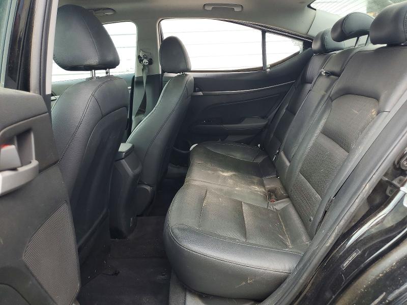 59233746 :رقم المزاد ، 5NPD84LF9HH119519 vin ، 2017 Hyundai Elantra مزاد بيع