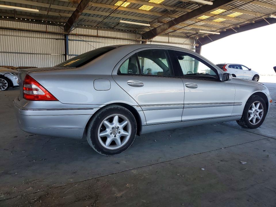Продажа на аукционе авто 2003 Mercedes-benz C, vin: WDBRF64JX3F396627, номер лота: 63234206