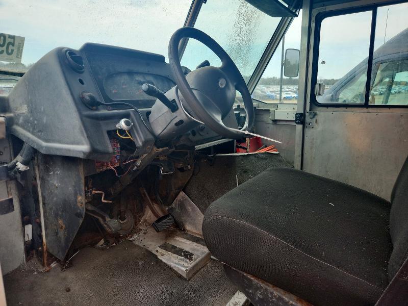 59818596 :رقم المزاد ، 1FCLE49LX3HA89519 vin ، 2003 Ford E450 مزاد بيع