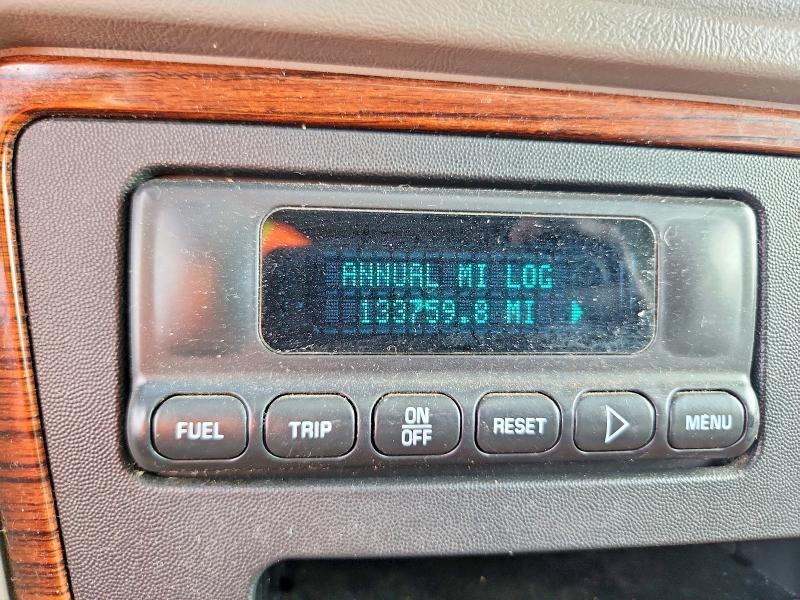 Продажа на аукционе авто 2002 Cadillac Escalade, vin: 1GYEK63N32R144113, номер лота: 61005486