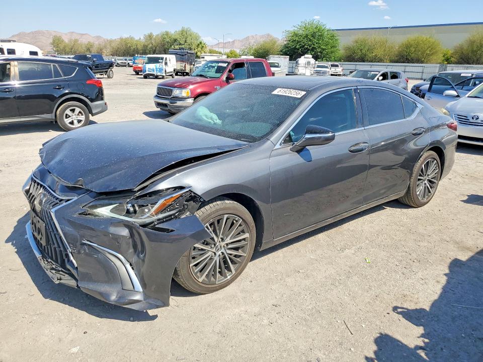 61926256 :رقم المزاد ، 58ADZ1B12NU134242 vin ، 2022 Lexus Es 350 مزاد بيع