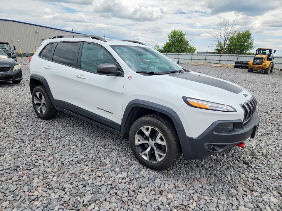 61952736 :رقم المزاد ، 1C4PJMBS2GW143136 vin ، 2016 Jeep Cherokee مزاد بيع