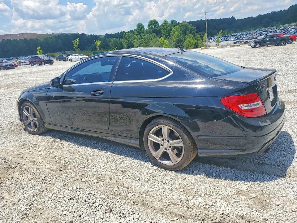 Продажа на аукционе авто 2014 Mercedes-benz C, vin: WDDGJ4HB6EG292251, номер лота: 60754636